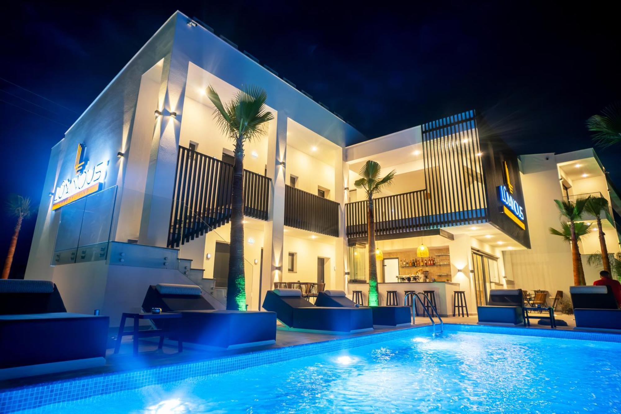 Luminous Luxury Living Aparthotel Kallithea  Bagian luar foto