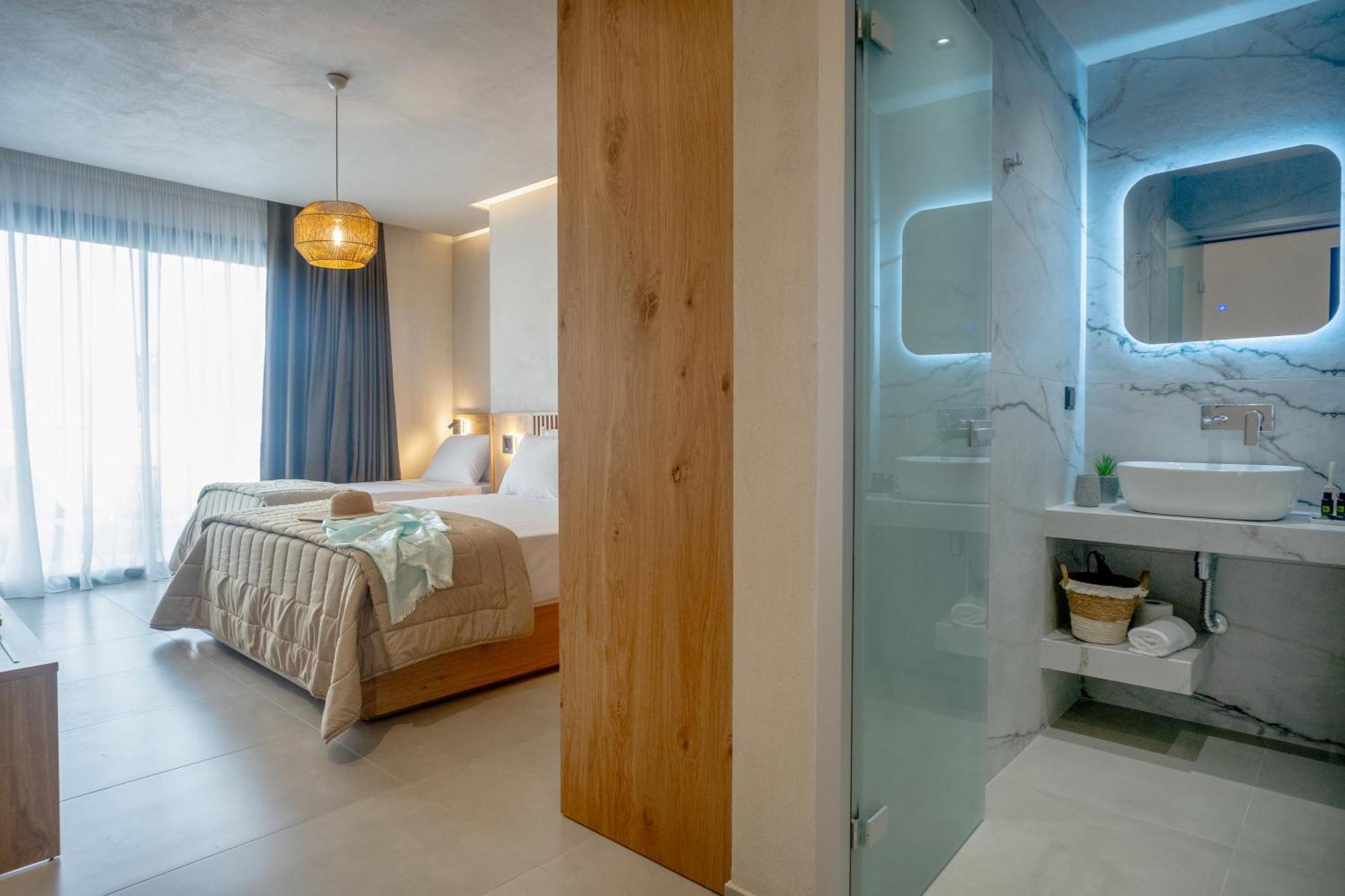 Luminous Luxury Living Aparthotel Kallithea  Bagian luar foto